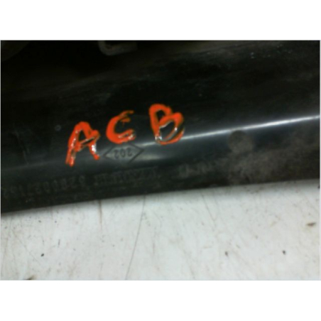 Feu arrière droit occasion RENAULT ESPACE IV Phase 1 - 1.9 DCI