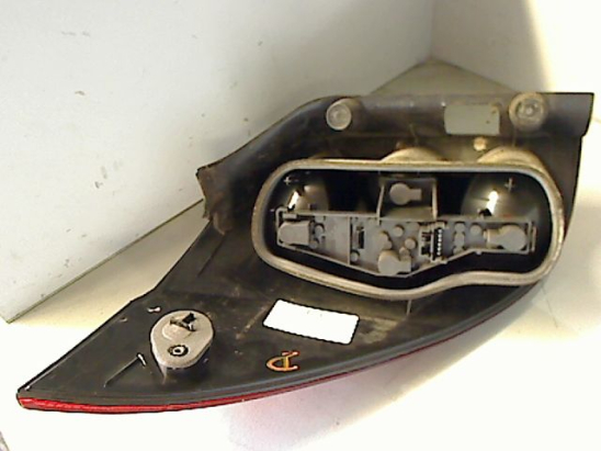 Feu arrière droit occasion RENAULT LAGUNA II Phase 1 - 1.9 DCI 120ch