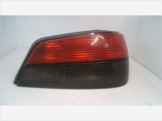 Feu arrière droit occasion PEUGEOT 306 Phase 2 - 1.4i