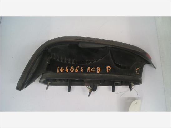 Feu arrière droit occasion PEUGEOT 406 Phase 2 - 2.0 HDI 110ch