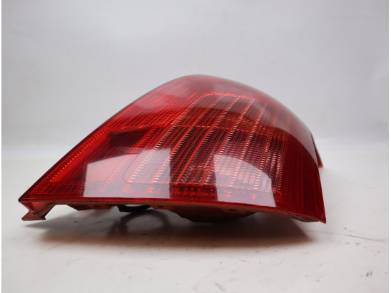 Feu arrière droit occasion SUZUKI SWIFT III Phase 1 - 1.3i 90ch