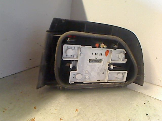 Feu arrière droit occasion RENAULT CLIO I Phase 1 - 1.2