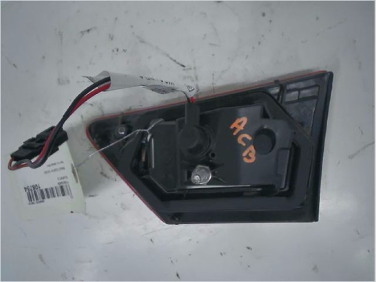 Feu arrière interieur gauche occasion RENAULT CLIO IV Phase 1 - 1.5 DCI 90ch