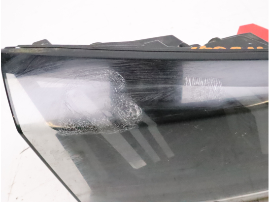 Feu arrière interieur gauche occasion PEUGEOT 5008 II Phase 2 - 1.2 130ch