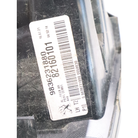 Feu arrière interieur gauche occasion PEUGEOT 5008 II Phase 2 - 1.2 130ch