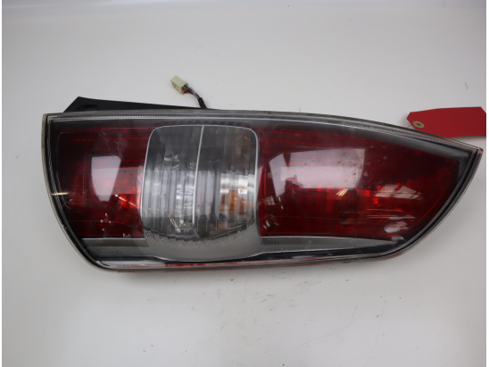 Feu arrière droit occasion DAIHATSU SIRION II Phase 1 - 1.3i 86ch