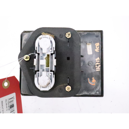 Feu arrière interieur gauche occasion RENAULT 21 Phase 2 - 2.1 D