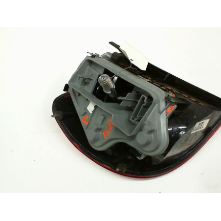 Feu arrière droit occasion VOLKSWAGEN FOX Phase 1 - 1.4 TDI 70ch