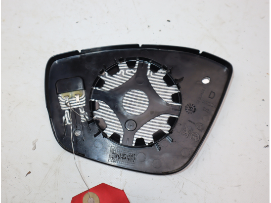 GLACE  RETROVISEUR EXT D