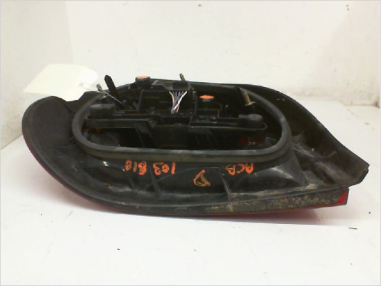 Feu arrière droit occasion RENAULT MEGANE I Phase 2 - 1.6 16v