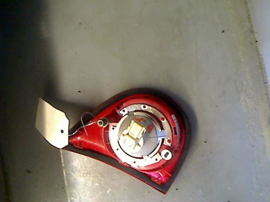 Feu arrière intérieur droit occasion VOLKSWAGEN GOLF V Phase 1 - 1.9 TDI 105ch