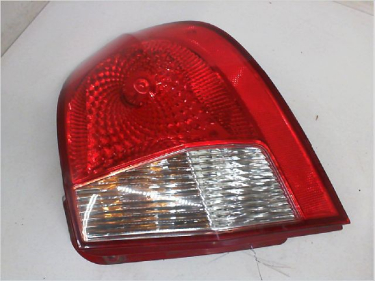 Feu arrière droit occasion HYUNDAI GETZ Phase 2 - 1.1i