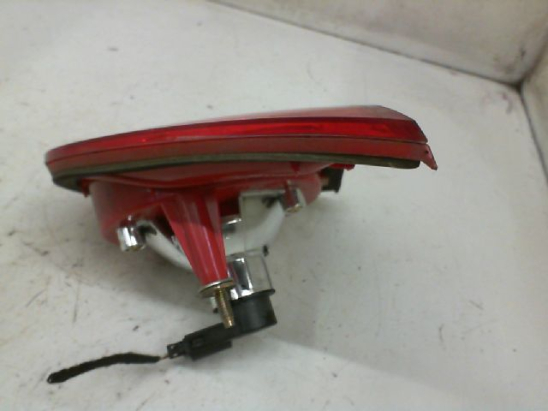 Feu arrière interieur gauche occasion VOLKSWAGEN GOLF V Phase 1 - 1.6 FSI 115ch