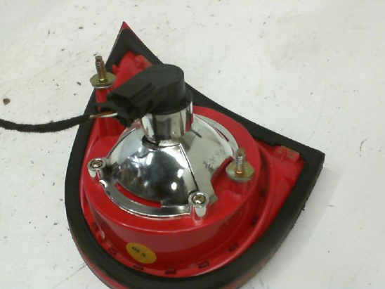 Feu arrière interieur gauche occasion VOLKSWAGEN GOLF V Phase 1 - 1.6 FSI 115ch