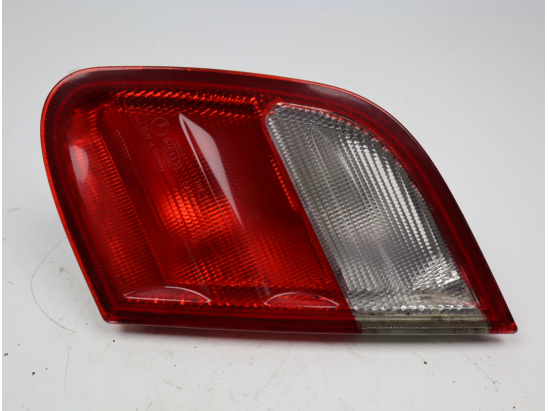 Feu arrière intérieur droit occasion MERCEDES CLASSE CLK I Phase 1 - 200