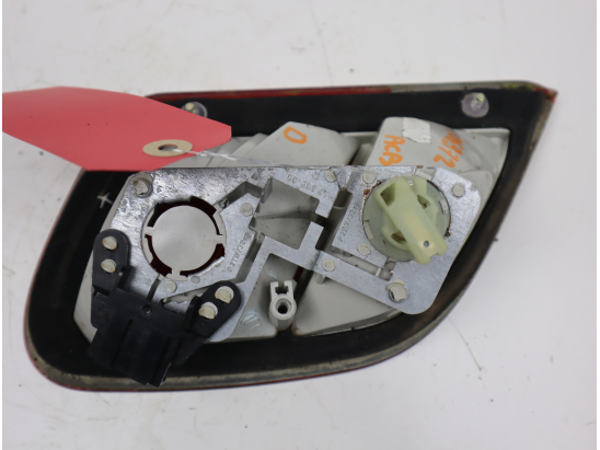 Feu arrière intérieur droit occasion MERCEDES CLASSE CLK I Phase 1 - 200