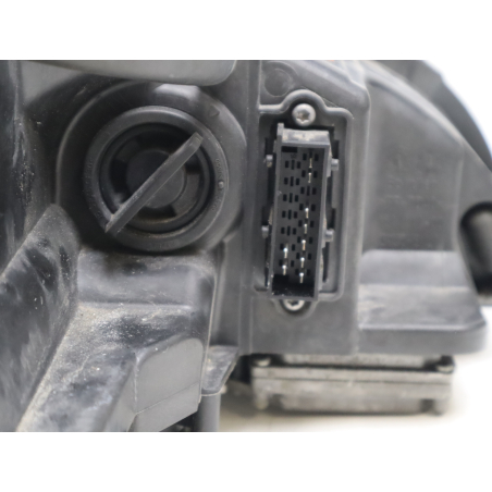 Phare gauche occasion PEUGEOT 407 COUPE Phase 1 - 2.0 HDI 136ch