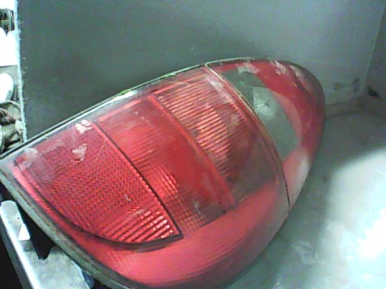 Feu arrière droit occasion RENAULT LAGUNA I Phase 2 - 1.9 DTI