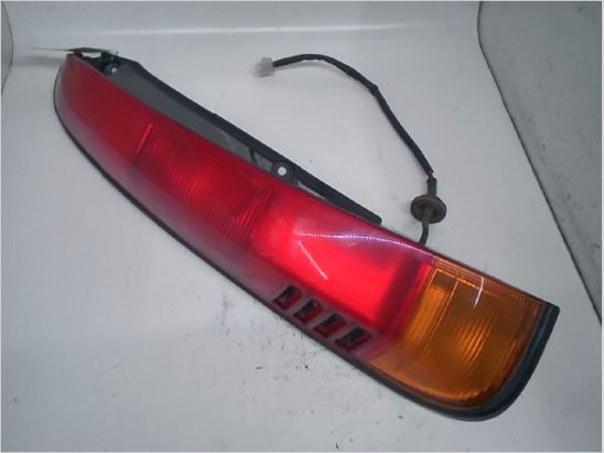 Feu arrière gauche occasion DAIHATSU TERIOS I phase 1 - 1.3i 86ch