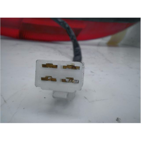 Feu arrière gauche occasion DAIHATSU TERIOS I phase 1 - 1.3i 86ch