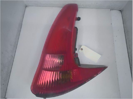 Feu arrière droit occasion PEUGEOT 206 phase 1 SW - 1.4 HDI 70ch