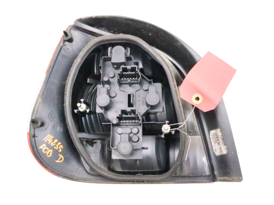 Feu arrière droit occasion RENAULT MEGANE SCENIC I Phase 2 - 1.9 DCI