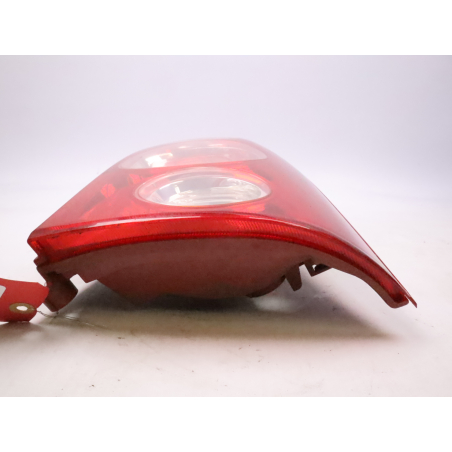 Feu arrière droit occasion MAZDA PREMACY Phase 1 - 1.8i 100ch