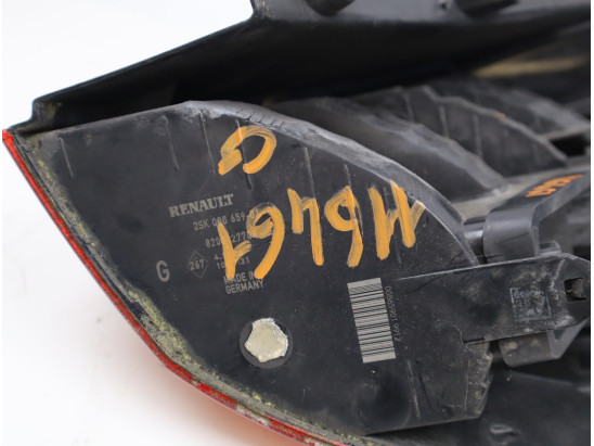 Feu arrière gauche occasion RENAULT SCENIC II Phase 1 - 1.9 DCI 120ch