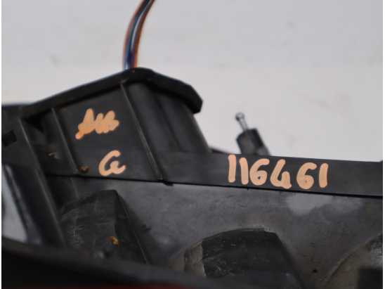 Feu arrière gauche occasion RENAULT SCENIC II Phase 1 - 1.9 DCI 120ch