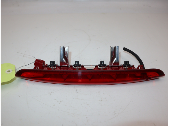 Feux stop supplementaire occasion PEUGEOT 208 Phase 1 - 1.4 HDI 68ch