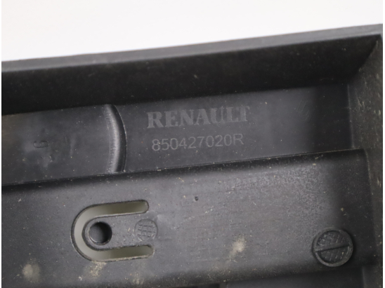 Support central pare-choc ar occasion RENAULT CAPTUR Phase 1 - 1.2i 118 16V