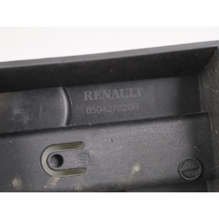 Support central pare-choc ar occasion RENAULT CAPTUR Phase 1 - 1.2i 118 16V