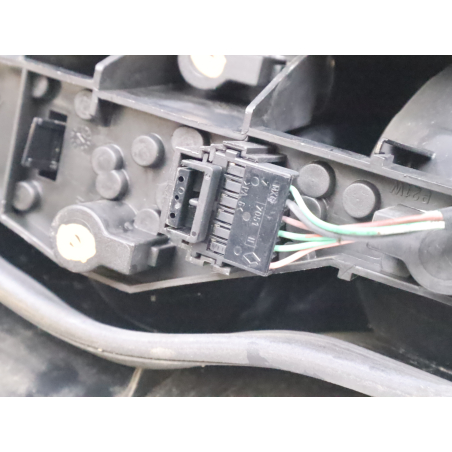 Feu arrière droit occasion RENAULT LAGUNA II Phase 1 ESTATE - 1.9 DCI 110ch