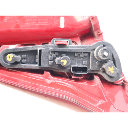 Feu arrière droit occasion CITROEN C4 I Phase 2 - 1.6 HDI 92ch