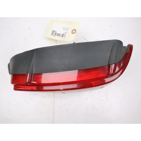 Feu arrière droit occasion PEUGEOT 106 Phase 1 - 1.4i