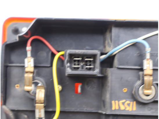 Feu arrière droit occasion PEUGEOT J5 phase 1 - 1.8i 65ch