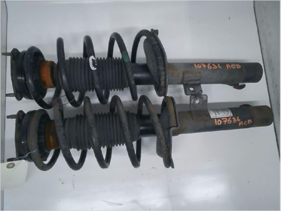 Amortisseur avant droit occasion FORD TRANSIT CONNECT I Phase 1 - 1.8 TDCI 90ch