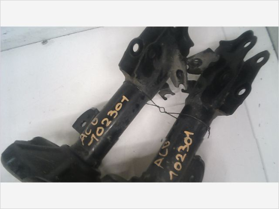 Amortisseur avant droit occasion SUZUKI CELERIO Phase 1 - 1.0i 68ch