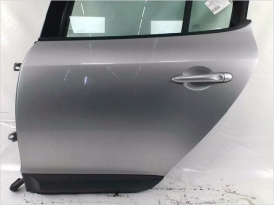 Porte arrière gauche occasion RENAULT MEGANE III Phase 1 - 1.9 DCI 130ch