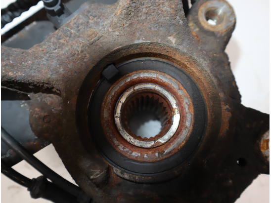 Fusee avg occasion RENAULT TWINGO II Phase 1 - 1.5 DCI 75ch