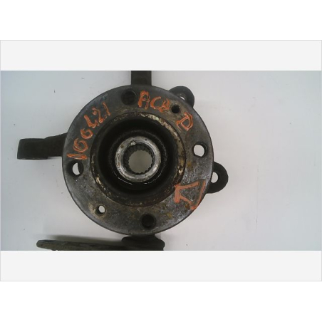 Fusee avd occasion RENAULT SUPER 5 Phase 1 - 1.4i
