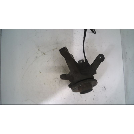 Fusee avg occasion RENAULT MEGANE SCENIC I Phase 2 - 1.9 DTI 98ch