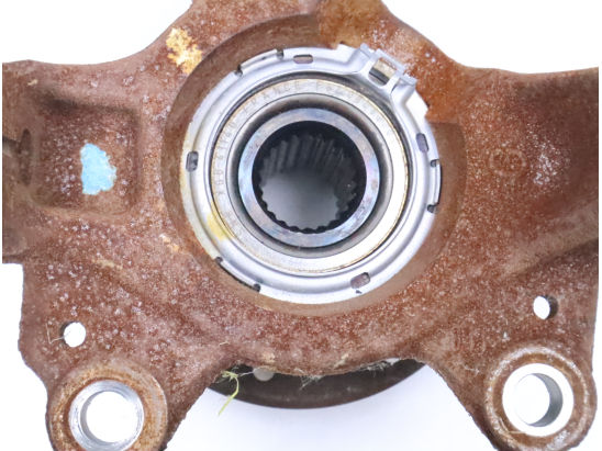 Fusee avg occasion RENAULT CLIO III Phase 1 - 1.6i 16v 110ch