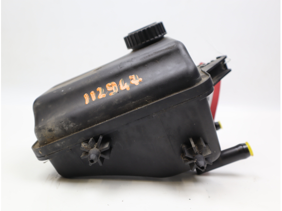 RESERVOIR POMPE DIRECTION