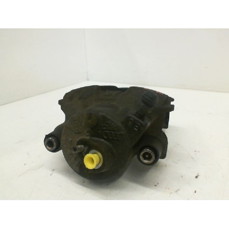 Etrier de frein avant droit occasion VOLKSWAGEN GOLF IV Phase 1 - 1.9 SDI