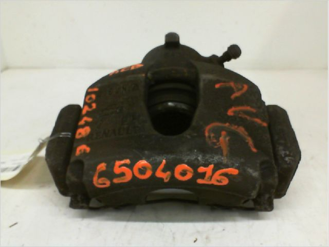 Etrier de frein avant gauche occasion RENAULT LAGUNA II Phase 1 - 1.9 DCI 110ch