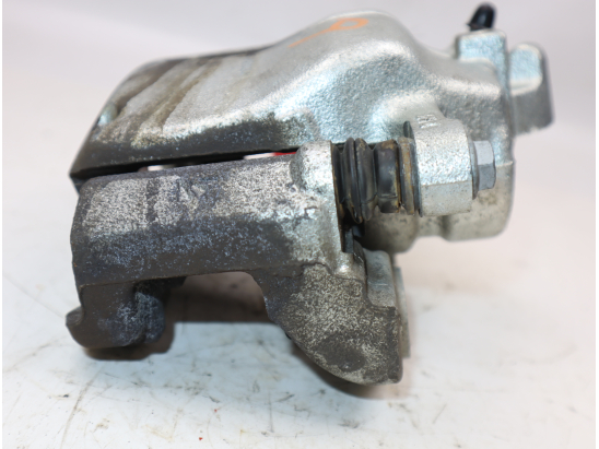 Etrier de frein avant droit occasion CITROEN C3 AIRCROSS Phase 2 - 1.2i 130ch