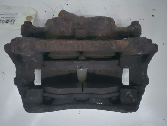 Etrier de frein avant gauche occasion RENAULT TRAFIC II Phase 1 - 1.9 DCI 82ch