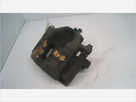 Etrier de frein avant gauche occasion NISSAN PRIMERA IV Phase 1 - 2.0i 140ch