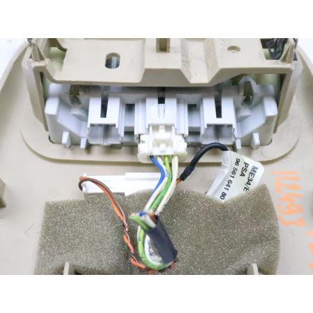 Plafonnier occasion PEUGEOT 407 Phase 1 - 2.2 HDI 16v